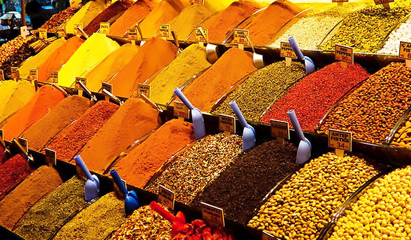 Tham quan chợ gia vị Dubai - sự kết hợp giữa màu sắc rực rỡ và hương thơm thu hút