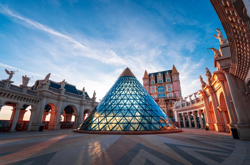 Quảng trường Nhật thực - mảnh ghép mới của Bà Nà Hills